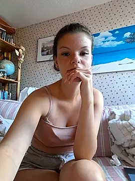 Snapshot of karma_princess chatting on 15, 7, 2026 karma princess online show from 15, 7, 2026