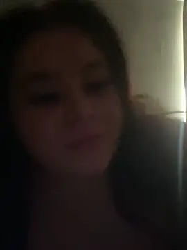 EmilyRosexox online show from 28, 7, 2026