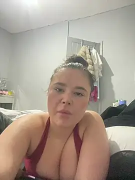 EmilyRosexox online show from 13, 7, 2026