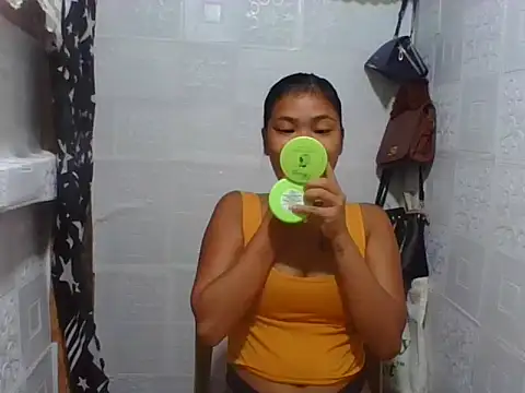 Snapshot of blueberry_cupcake chatting on 18, 7, 2026 blueberry cupcake online show from 18, 7, 2026
