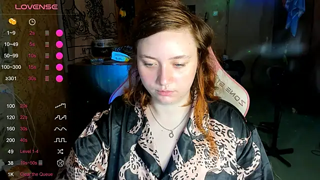 Snapshot of lily_shamy chatting on 6, 7, 2026 lily shamy online show from 6, 7, 2026