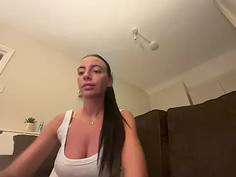 Snapshot of Daisxx chatting on 4, 7, 2026 Daisxx online show from 4, 7, 2026