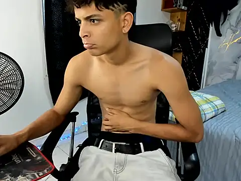 slim dirtyxx1 online show from 9, 7, 2026