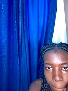 Snapshot of beautyquin2 chatting on 4, 7, 2026 beautyquin2 online show from 4, 7, 2026