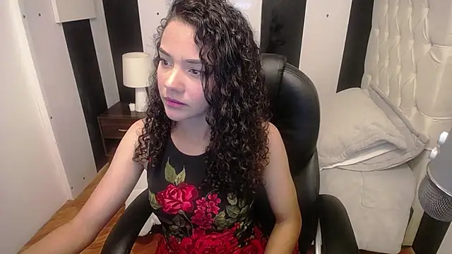 lucy lorelei online show from 2, 7, 2026