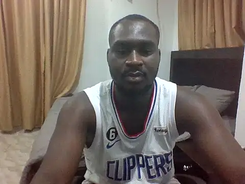 Snapshot of Offsetpapi chatting on 8, 7, 2026 Offsetpapi online show from 8, 7, 2026