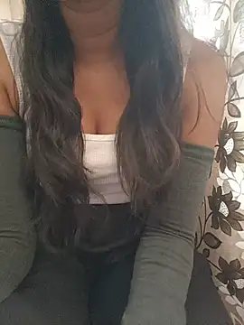 Snapshot of sezzling_diksha_ chatting on 5, 7, 2026 sezzling diksha online show from 5, 7, 2026