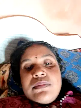 Snapshot of Divya_ranii chatting on 4, 7, 2026 Divya ranii online show from 4, 7, 2026