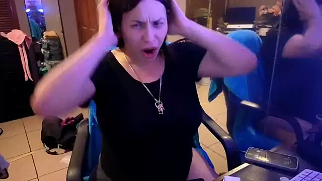 imisamoore69 online show from 8, 3, 2026