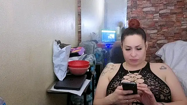 imisamoore69 online show from 14, 2, 2026