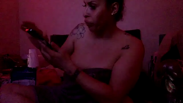 Snapshot of imisamoore69 chatting on 8, 9, 2025 imisamoore69 online show from 8, 9, 2025