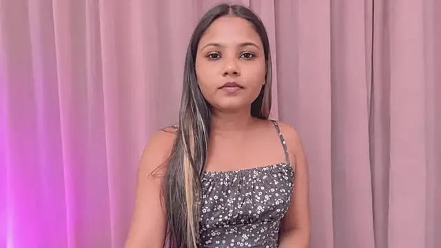 Snapshot of Hot_hezalll1 chatting on 2, 7, 2026 Hot hezalll1 online show from 2, 7, 2026