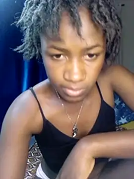 Snapshot of boobqueen15 chatting on 4, 7, 2026 boobqueen15 online show from 4, 7, 2026
