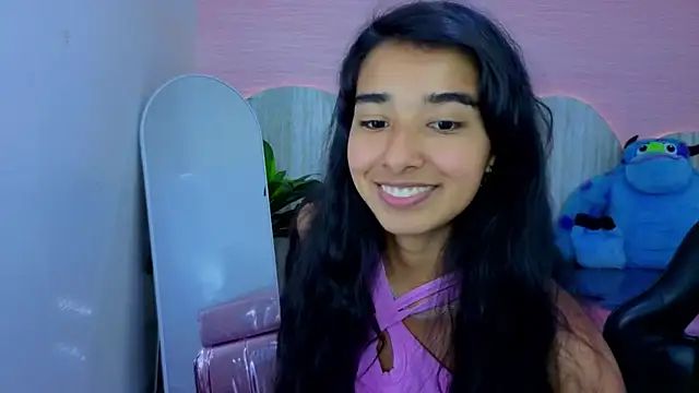 Snapshot of athenea_t chatting on 3, 7, 2026 athenea t online show from 3, 7, 2026