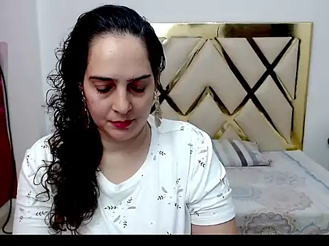Snapshot of rebecamontero chatting on 6, 7, 2026 rebecamontero online show from 6, 7, 2026