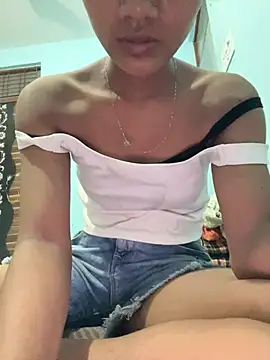 Snapshot of Ex_priya4 chatting on 14, 7, 2026 Ex priya4 online show from 14, 7, 2026