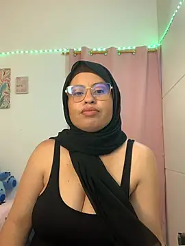 Amira-sult online show from 19, 7, 2026