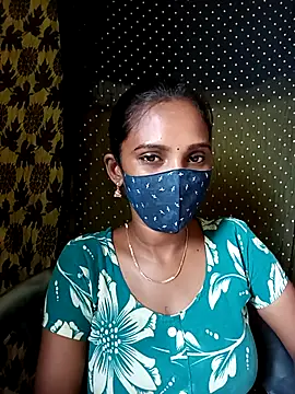 Snapshot of Tamil_Soloqueen_001 chatting on 8, 7, 2026 Tamil Soloqueen 001 online show from 8, 7, 2026