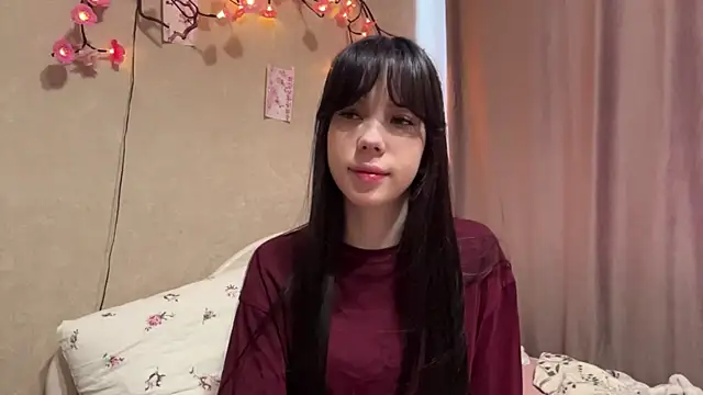 Snapshot of KamalaFlurry chatting on 6, 7, 2026 KamalaFlurry online show from 6, 7, 2026