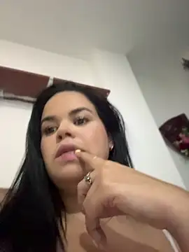 AliceStarshine online show from 6, 7, 2026