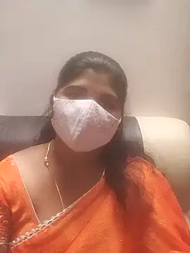 Snapshot of Roja_sexy chatting on 1, 8, 2026 Roja sexy online show from 1, 8, 2026