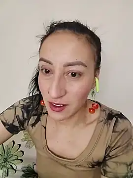 Snapshot of Dany1013 chatting on 9, 7, 2026 Dany1013 online show from 9, 7, 2026