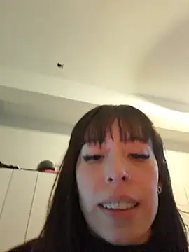 Snapshot of evaluniracandy chatting on 7, 7, 2026 evaluniracandy online show from 7, 7, 2026