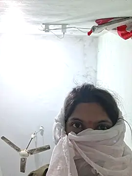 Sexy-pari1 online show from 5, 7, 2026