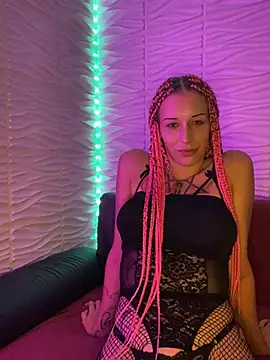 Snapshot of Dolly-Delicious chatting on 20, 7, 2026 Dolly-Delicious online show from 20, 7, 2026