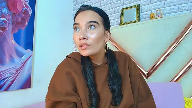 Snapshot of Meggan_Rosse01 chatting on 6, 7, 2026 Meggan Rosse01 online show from 6, 7, 2026