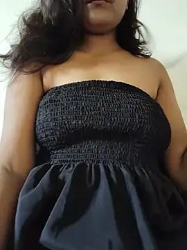 Sexyneera online show from 29, 7, 2026