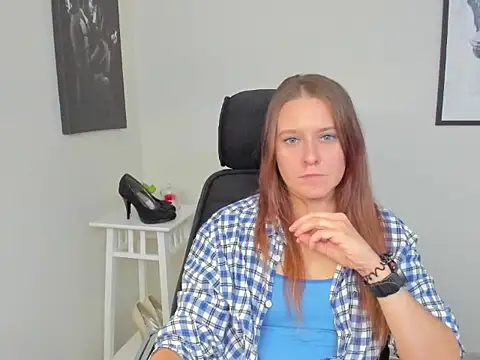 LadyAlessa online show from 8, 7, 2026