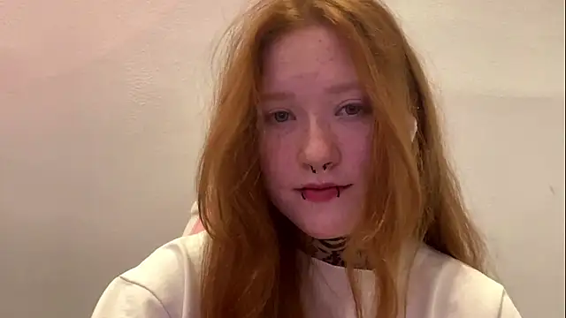 ThomasinaBrasser online show from 15, 7, 2026