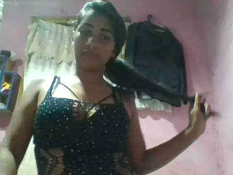 Snapshot of Latina_Slut_1 chatting on 11, 7, 2026 Latina Slut 1 online show from 11, 7, 2026