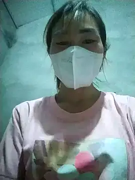 Snapshot of quyquy01 chatting on 9, 7, 2026 quyquy01 online show from 9, 7, 2026