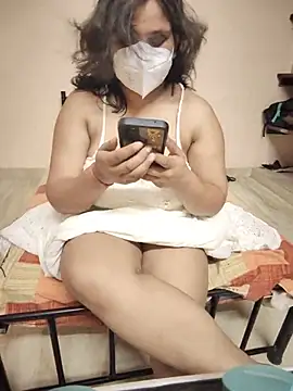 Snapshot of Tasty_Bunnyy chatting on 18, 7, 2026 Tasty Bunnyy online show from 18, 7, 2026