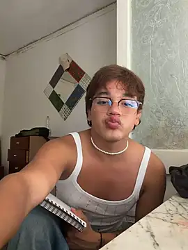 Snapshot of NUNNUN1 chatting on 20, 7, 2026 NUNNUN1 online show from 20, 7, 2026