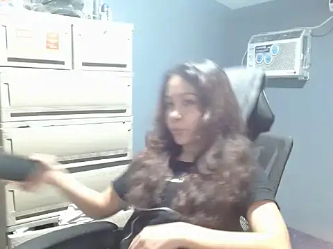 Snapshot of maria_bles chatting on 10, 7, 2026 maria bles online show from 10, 7, 2026