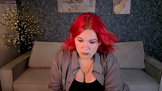Snapshot of Emma_Davise chatting on 14, 7, 2026 Emma Davise online show from 14, 7, 2026
