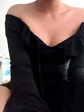 Snapshot of maya_hu chatting on 9, 7, 2026 maya hu online show from 9, 7, 2026