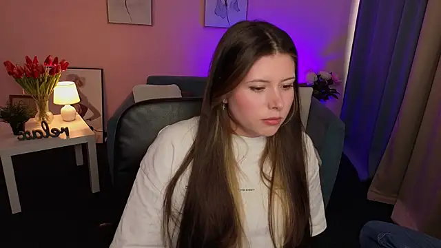 Snapshot of LilyHarttt chatting on 11, 7, 2026 LilyHarttt online show from 11, 7, 2026