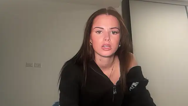 Snapshot of KateKinley chatting on 18, 7, 2026 KateKinley online show from 18, 7, 2026