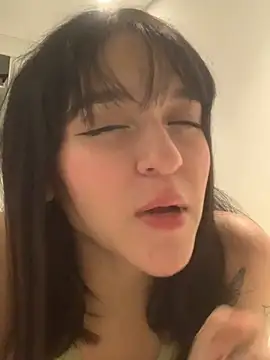 ruemi rose online show from 11, 7, 2026