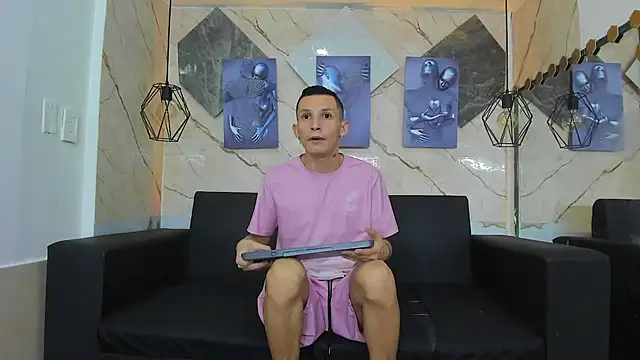 Snapshot of Isaak_Bless chatting on 12, 7, 2026 Isaak Bless online show from 12, 7, 2026