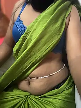 Snapshot of Tumhari_kalyani_mallu chatting on 19, 7, 2026 Tumhari kalyani mallu online show from 19, 7, 2026