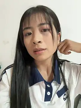 Snapshot of yiyiya520 chatting on 12, 7, 2026 yiyiya520 online show from 12, 7, 2026