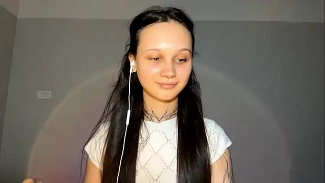 Snapshot of MayraLucarelli chatting on 11, 7, 2026 MayraLucarelli online show from 11, 7, 2026