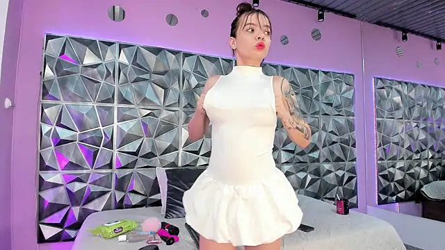 MeganKenneth online show from 12, 7, 2026