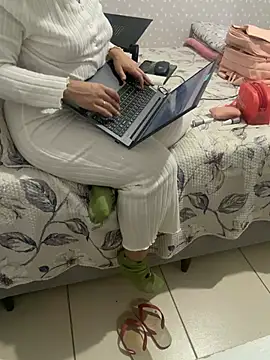Snapshot of bru-bru chatting on 12, 7, 2026 bru-bru online show from 12, 7, 2026