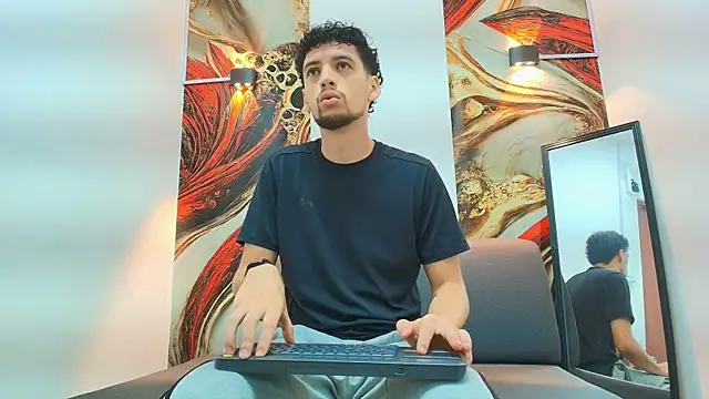 LUCA GREEND online show from 13, 7, 2026